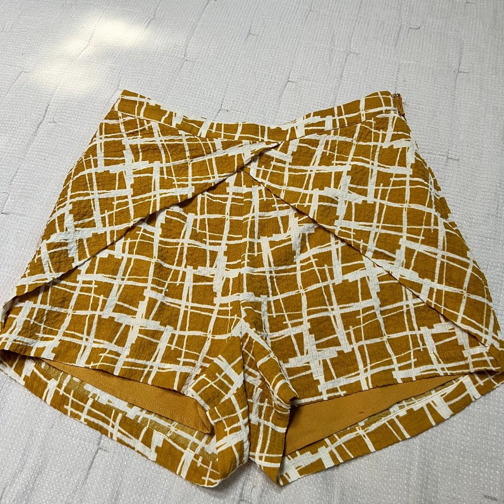 Skorts